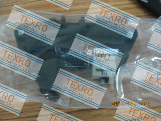Red Lion-DRRJ45T8  price