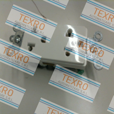 Leviton-5825-W price